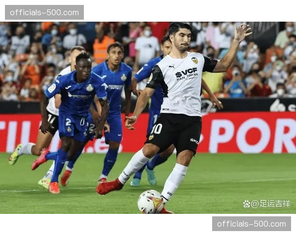 巴列卡诺瓦伦西亚同积35分 净胜球均处负数区间